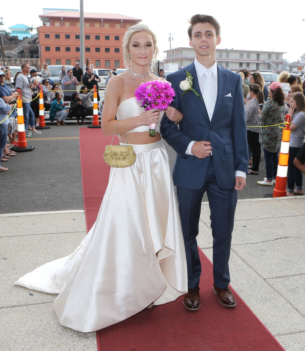 051819_gal_middletwp06.JPG